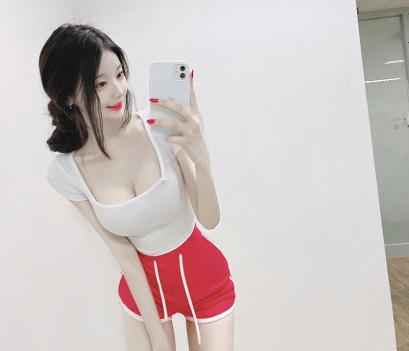 Crop Tops Cotton Basic T Shirts Women Solid Square Collar Half Sleeve Female Tops Summer 2025 New Casual Slim Fit Ladies Tees