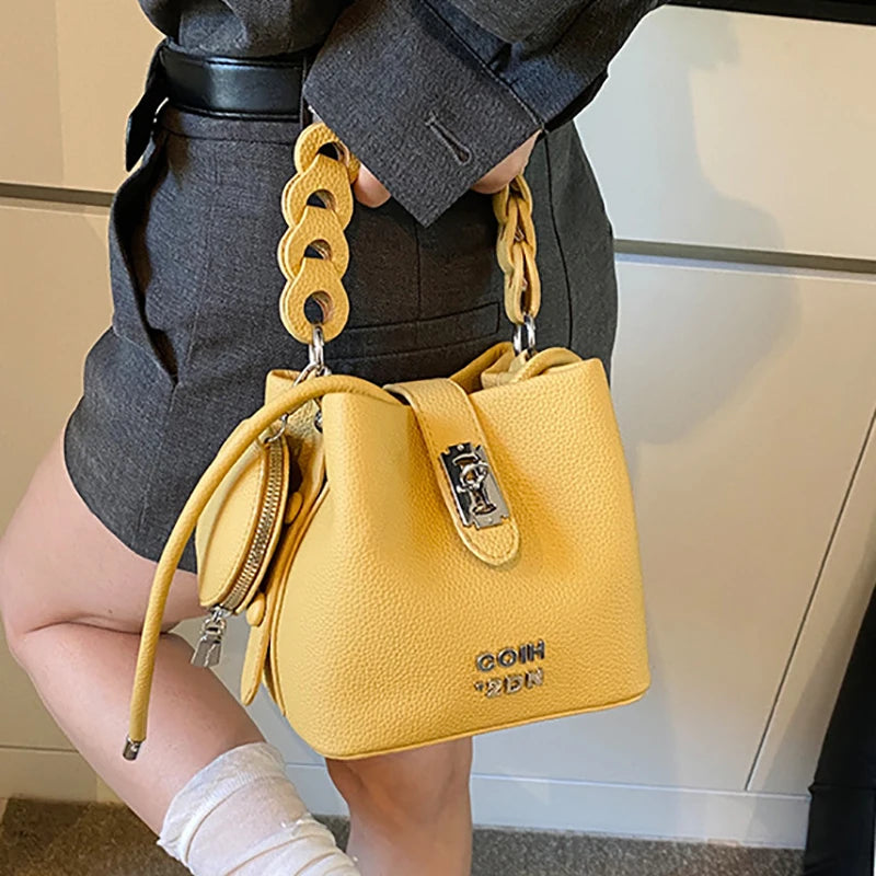 Handheld Bucket Bag For Women 2025 New Retro Pu Leather Patchwork Shoulder Bags Trend Versatile Commuting Mini Crossbody Pack