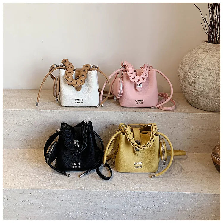 Handheld Bucket Bag For Women 2025 New Retro Pu Leather Patchwork Shoulder Bags Trend Versatile Commuting Mini Crossbody Pack