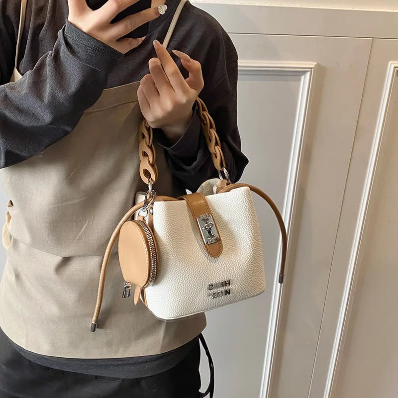 Handheld Bucket Bag For Women 2025 New Retro Pu Leather Patchwork Shoulder Bags Trend Versatile Commuting Mini Crossbody Pack