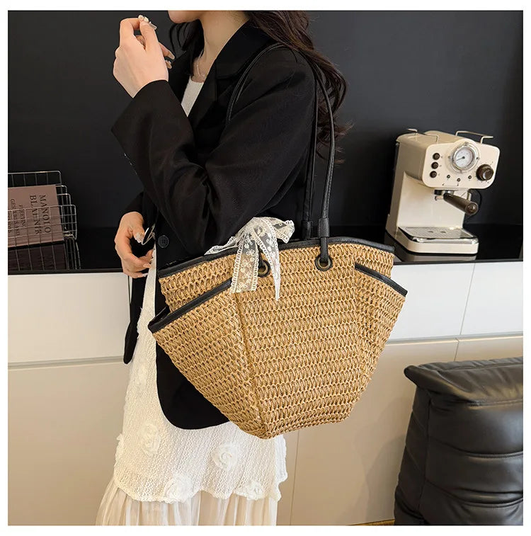 2025 Spring Woven Bucket Bag for Women Minimalist Niche Shoulder Bag Spacious Straw Tote Casual Bohemian Handbag
