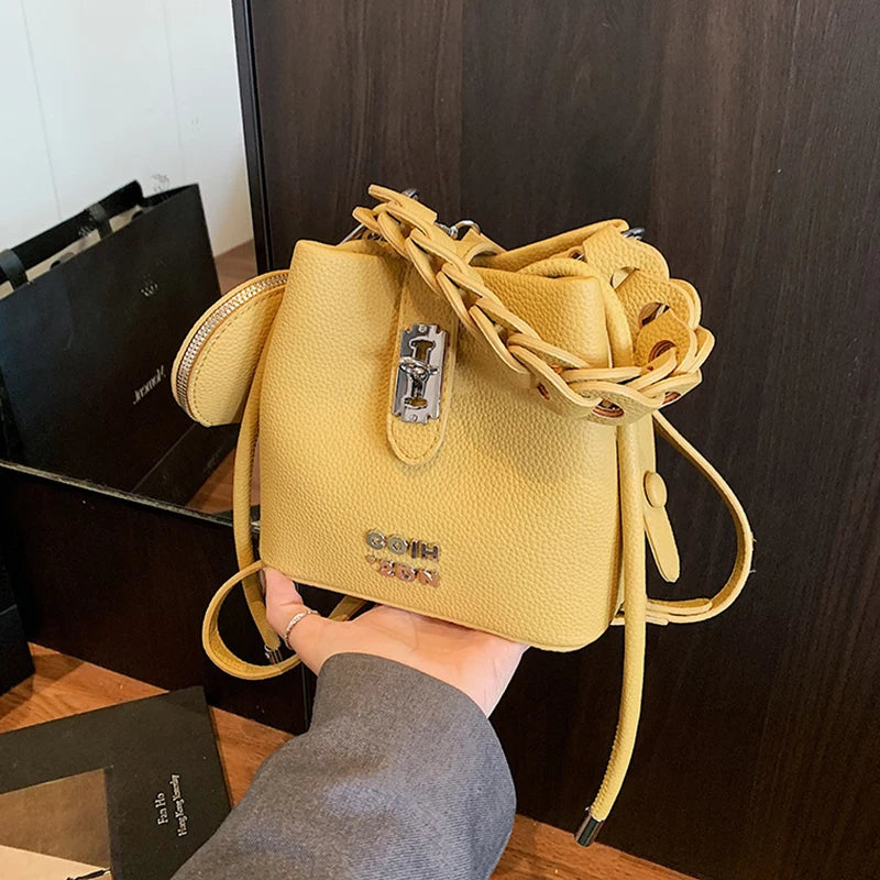 Handheld Bucket Bag For Women 2025 New Retro Pu Leather Patchwork Shoulder Bags Trend Versatile Commuting Mini Crossbody Pack