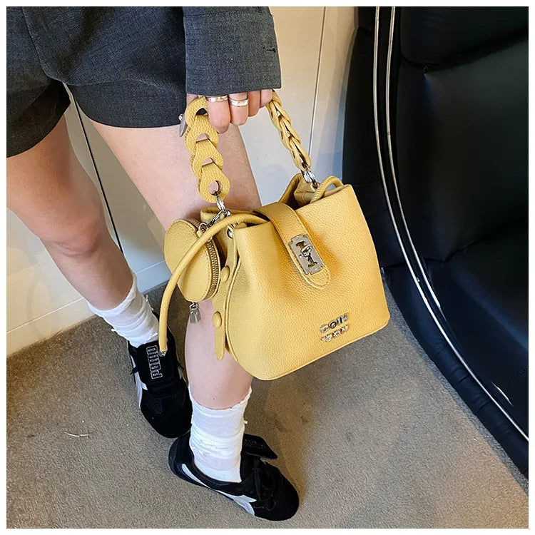 Handheld Bucket Bag For Women 2025 New Retro Pu Leather Patchwork Shoulder Bags Trend Versatile Commuting Mini Crossbody Pack
