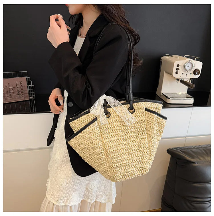2025 Spring Woven Bucket Bag for Women Minimalist Niche Shoulder Bag Spacious Straw Tote Casual Bohemian Handbag