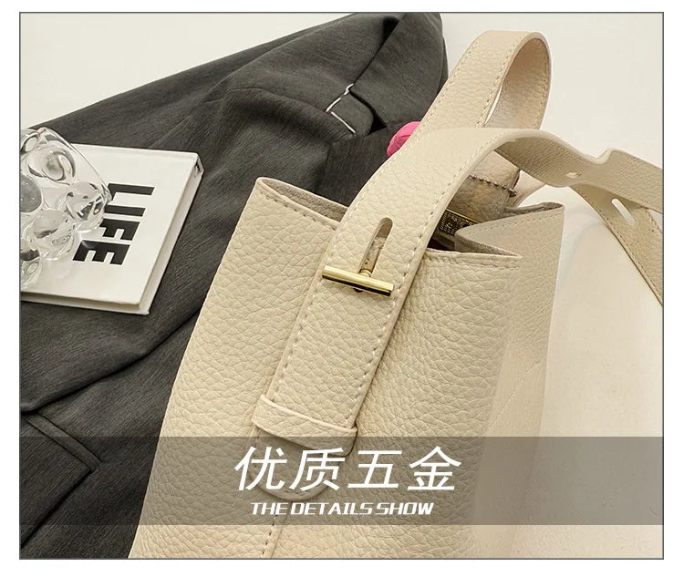 2025 Spring Woven Bucket Bag for Women Minimalist Niche Shoulder Bag Spacious Straw Tote Casual Bohemian Handbag