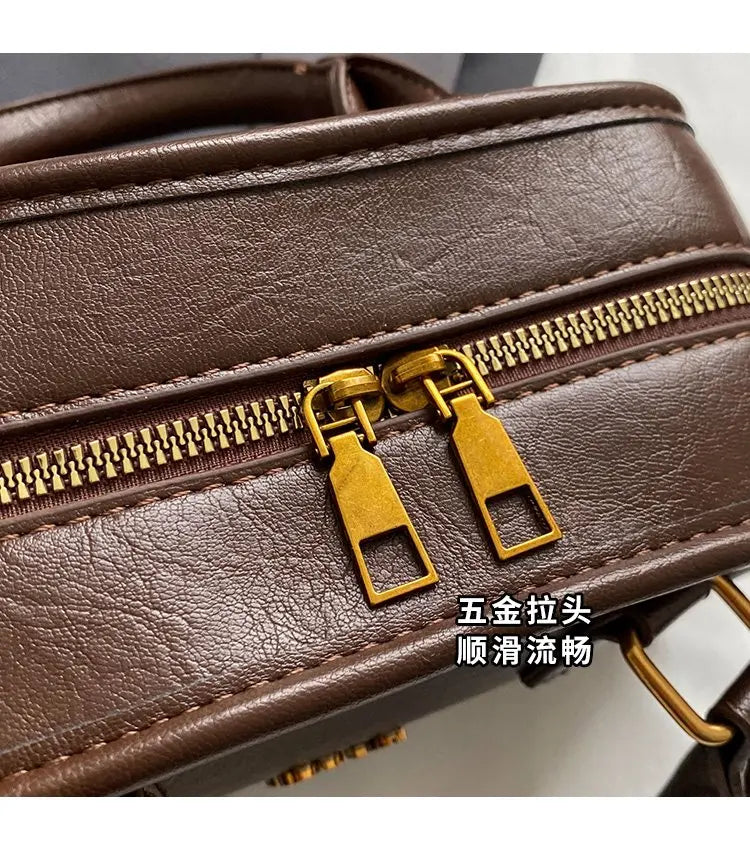 Fashionable Bucket Bag For Women A Deep And Practical Design With A Fashionable Twist