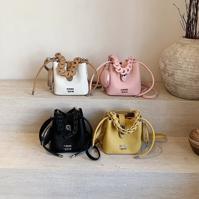 Handheld Bucket Bag For Women 2025 New Retro Pu Leather Patchwork Shoulder Bags Trend Versatile Commuting Mini Crossbody Pack